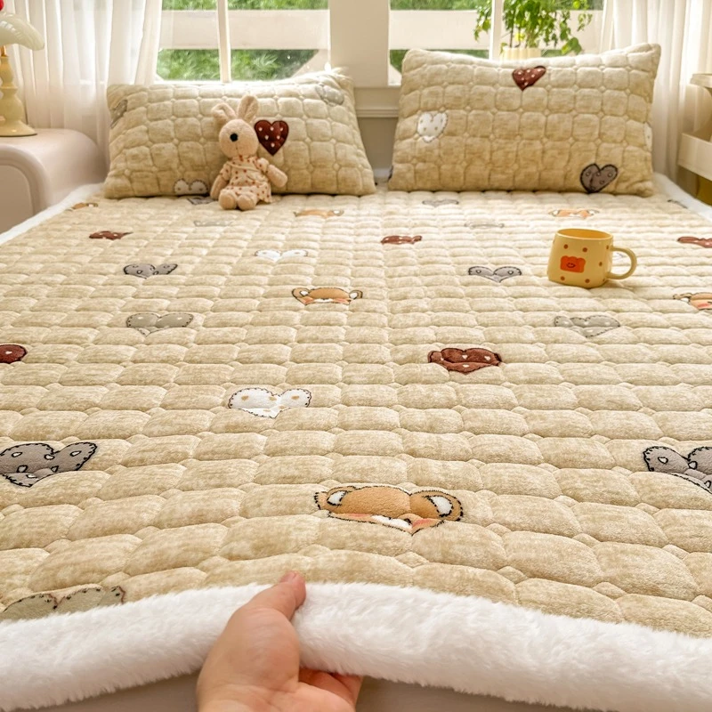 A类加绒冬季加厚牛奶绒夹棉床褥垫床护垫学生宿舍牛奶绒床褥垫