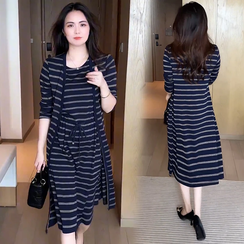连衣裙春秋女2025新款条纹系带中长裙长袖时尚披肩减龄两件套3568