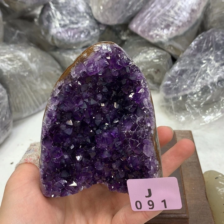 水晶大型摆件（非配饰）未镶嵌