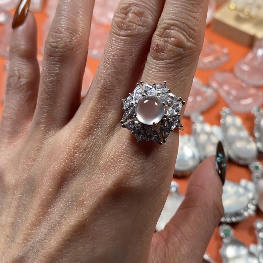 石英质玉银S925镶嵌颈饰黑钢女戒