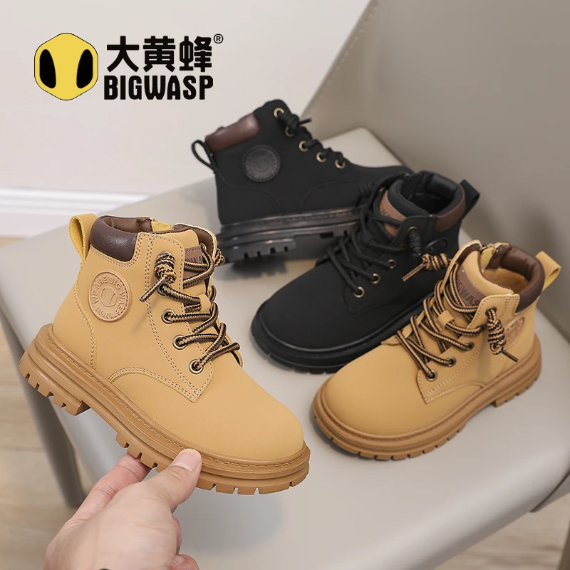 大黄蜂童鞋儿童马丁靴2025秋季新款男女童户外运动鞋中帮时尚短靴