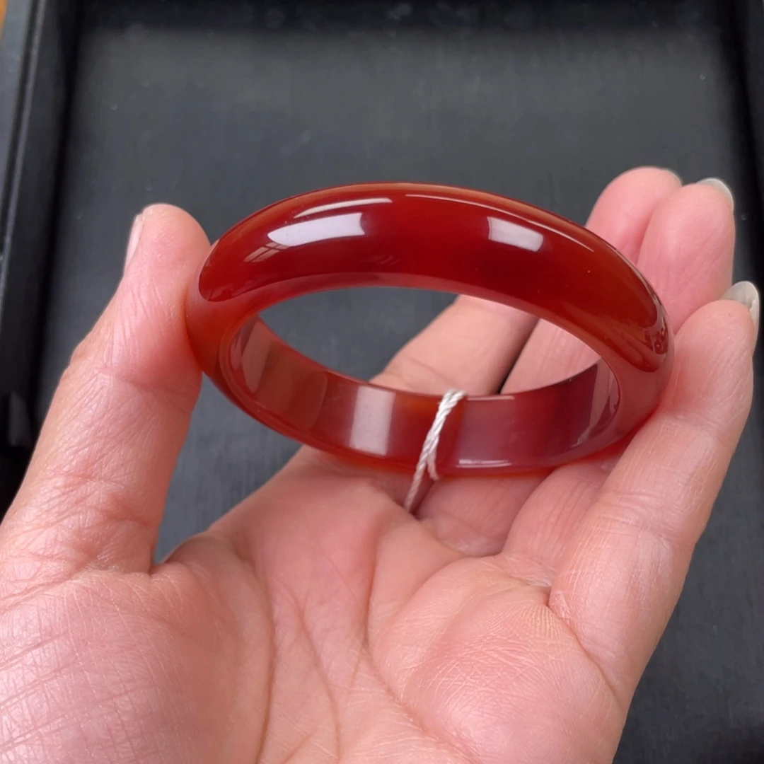 玛瑙/玉髓手镯未镶嵌戳*