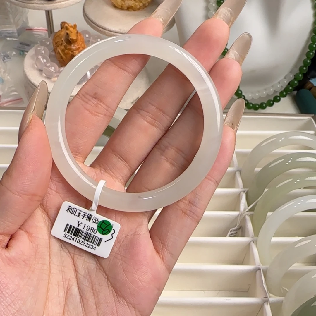 和田玉未镶嵌手镯15号