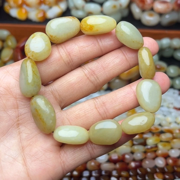 和田玉未镶嵌手链