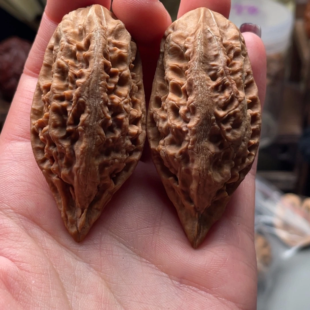 文玩核桃把件楸刀鱼113