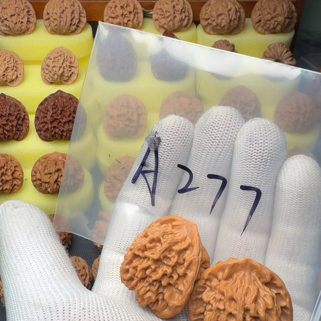 行***五文玩核桃吊坠秦闷35