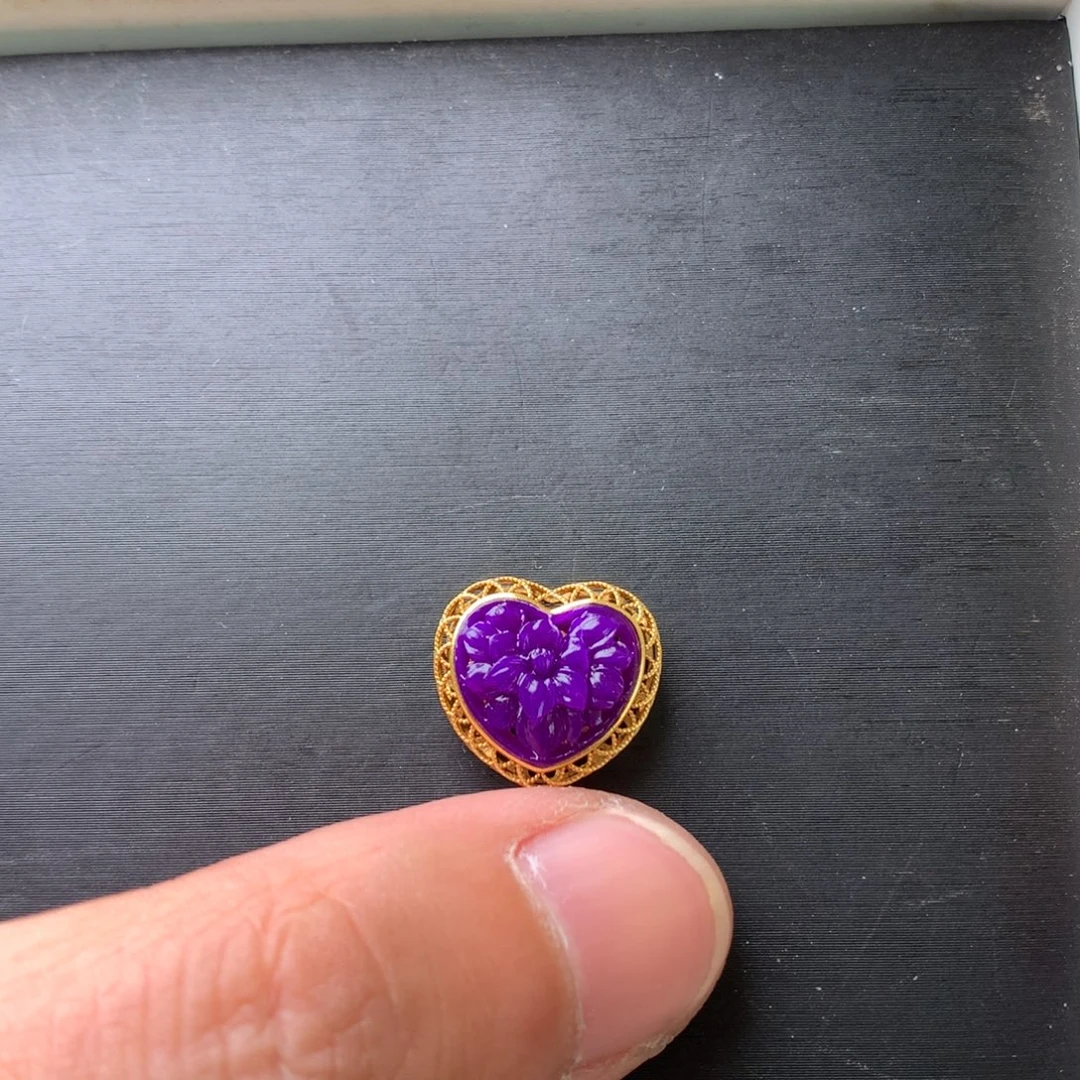 苏纪石（舒俱来）18K金镶嵌吊坠