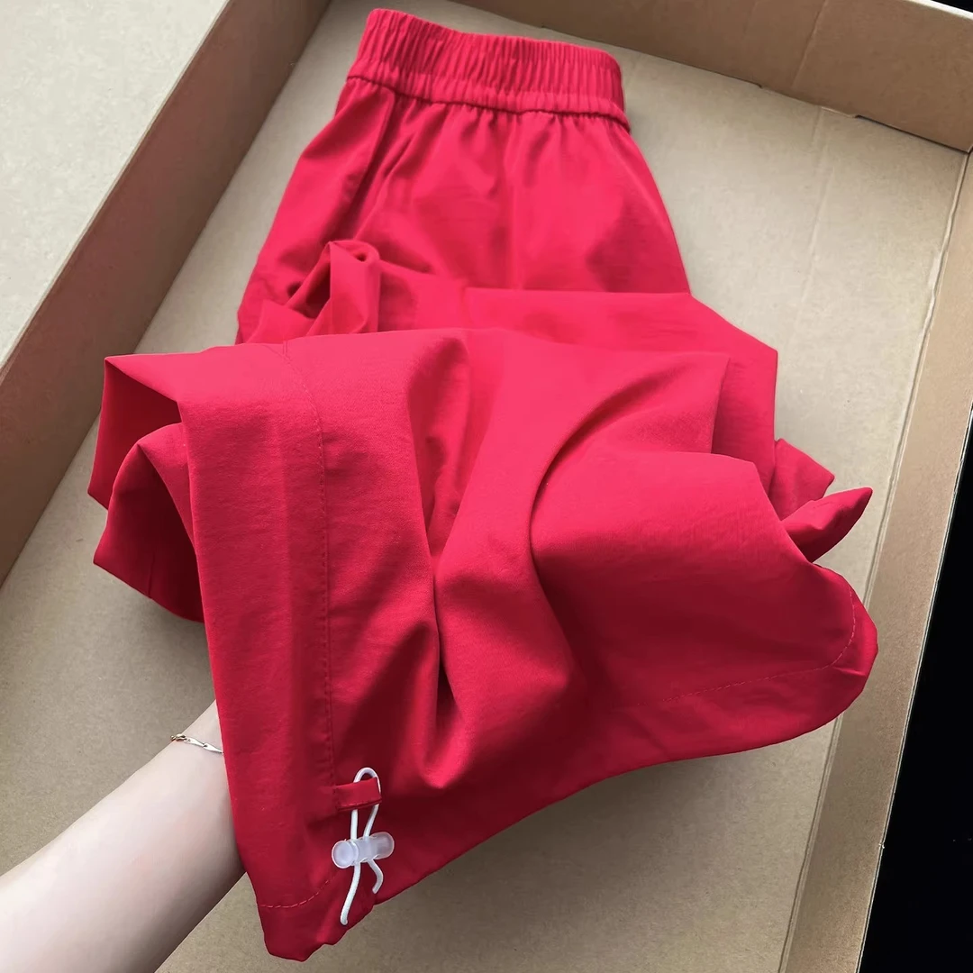 红色速干工装裤女夏季薄2025新款宽松登山运动裤小个子休闲阔腿裤