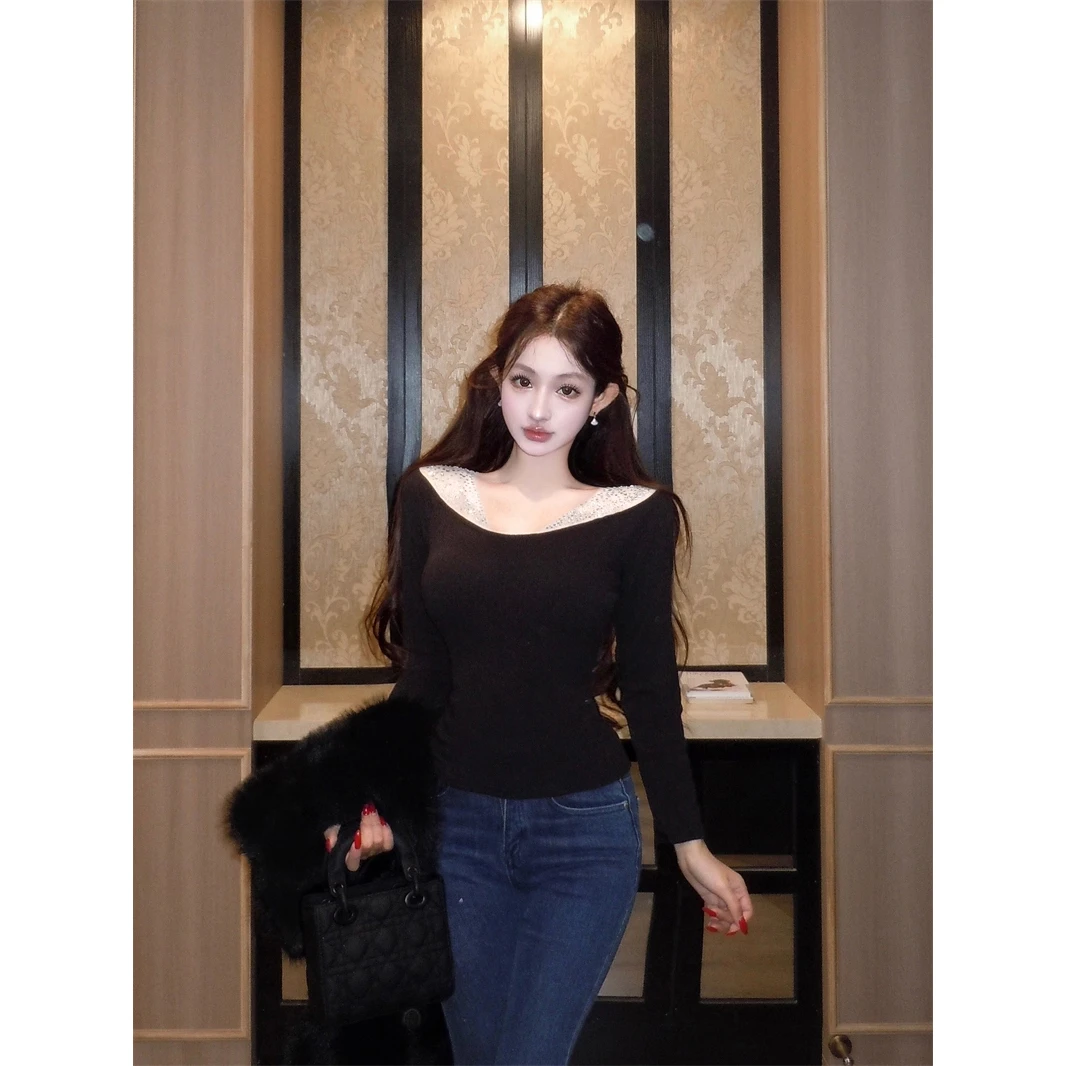 重工烫钻拼接露肩一字肩上衣新款设计感修身长袖T恤女秋冬F01296