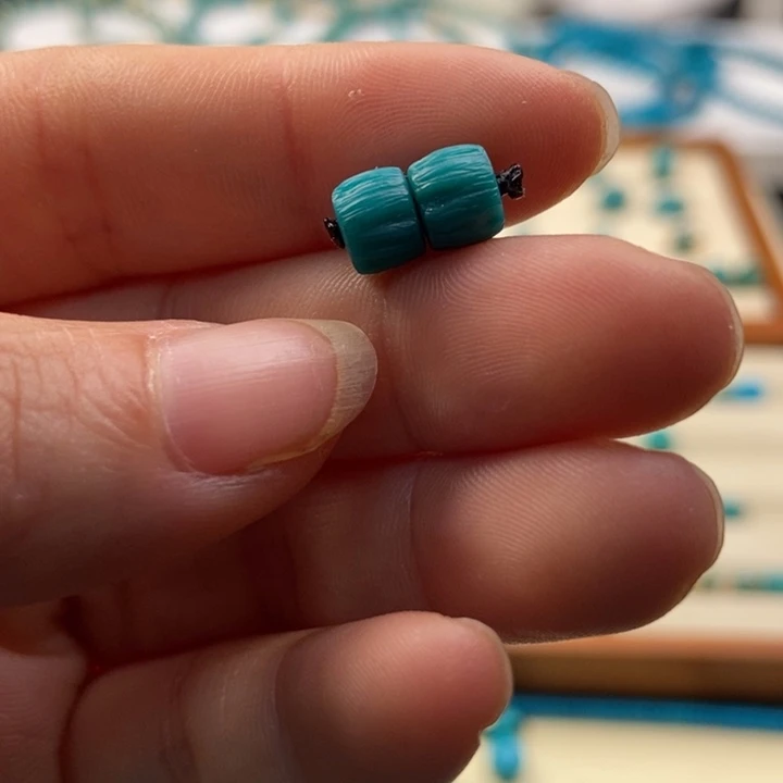 绿松石配饰未镶嵌