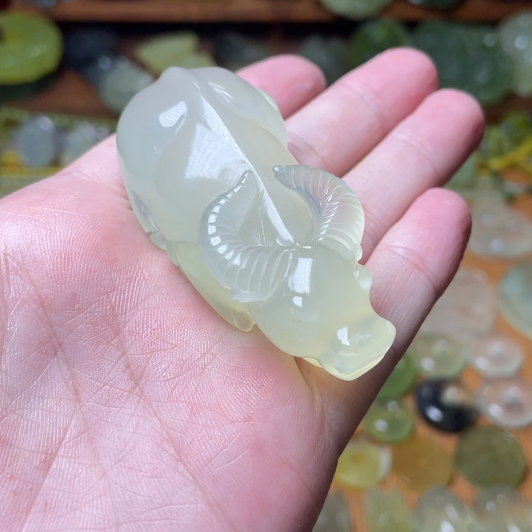 蛇纹石玉未镶嵌手把件
