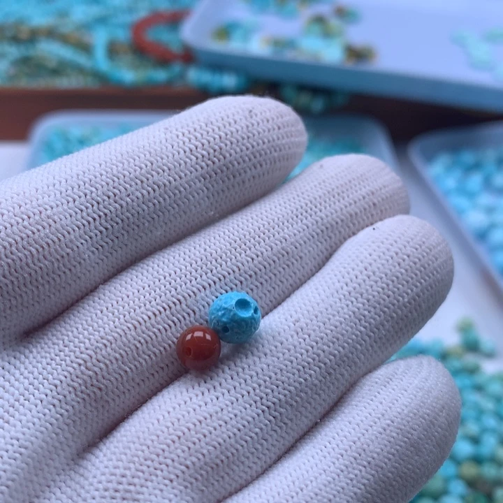 南红玛瑙未镶嵌珠宝奇石