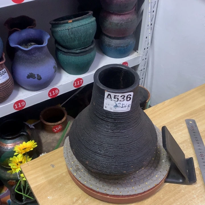 【闪购商品】红陶粗糙盆默认打孔高25口9