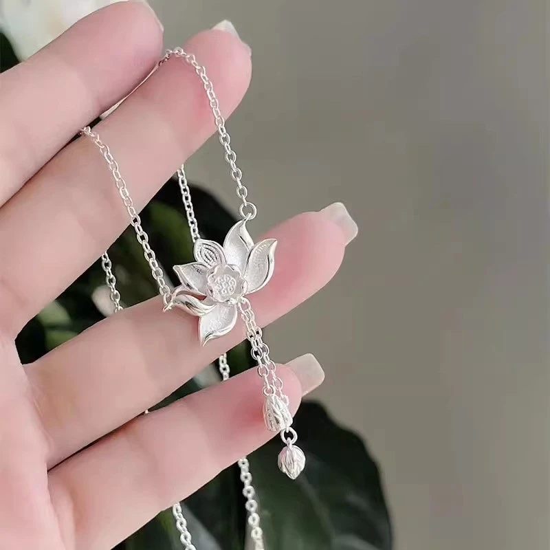 9999莲花流苏项链女2025年新款锁骨炼高级感生日礼物饰品时尚