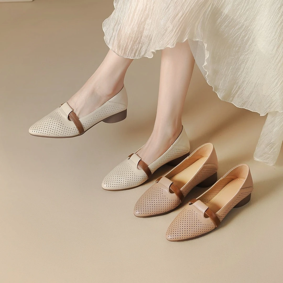 春夏新款百搭镂空低跟软皮软底3厘米软底舒适复古尖头夏季时尚.