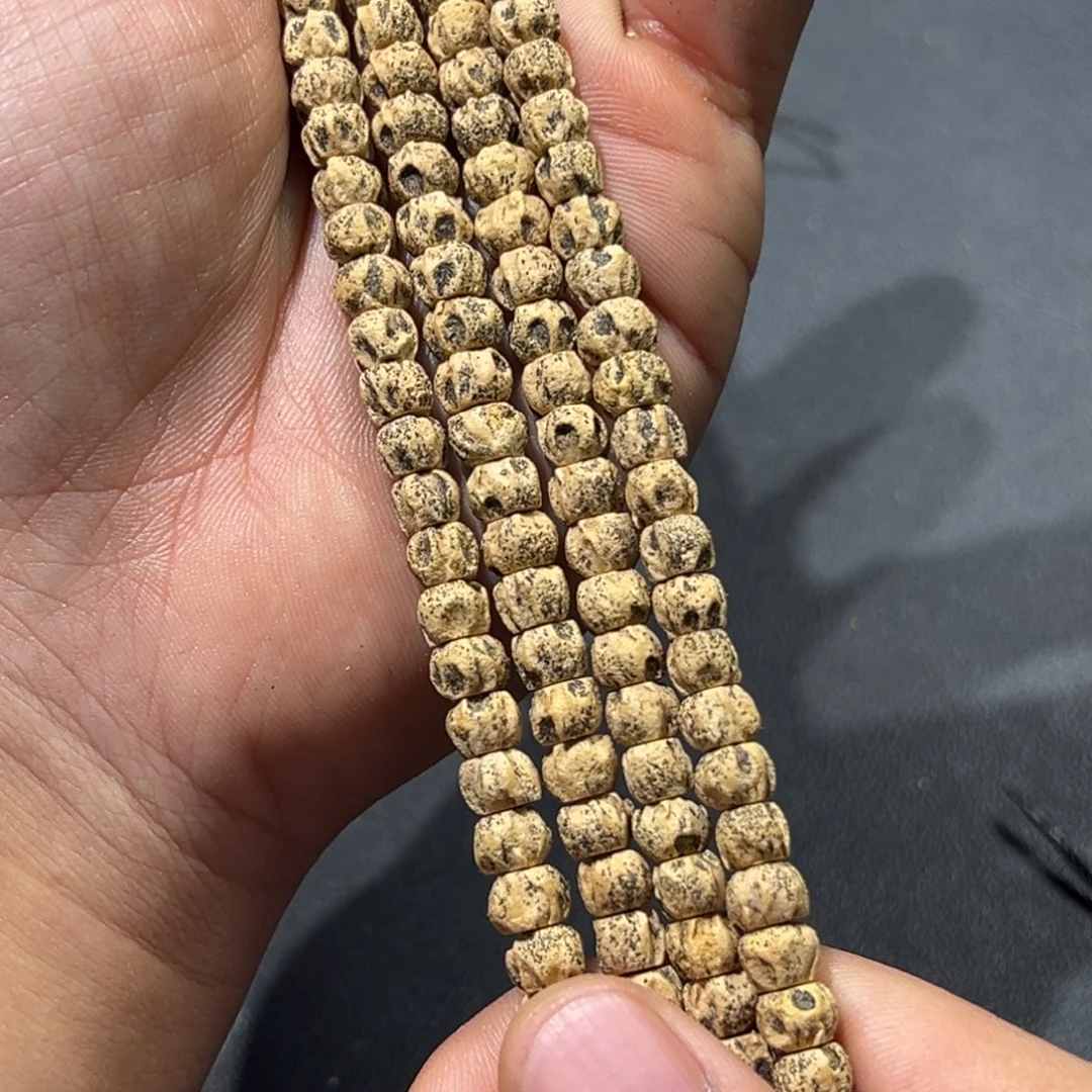 柏香籽/百香籽吊坠yy意