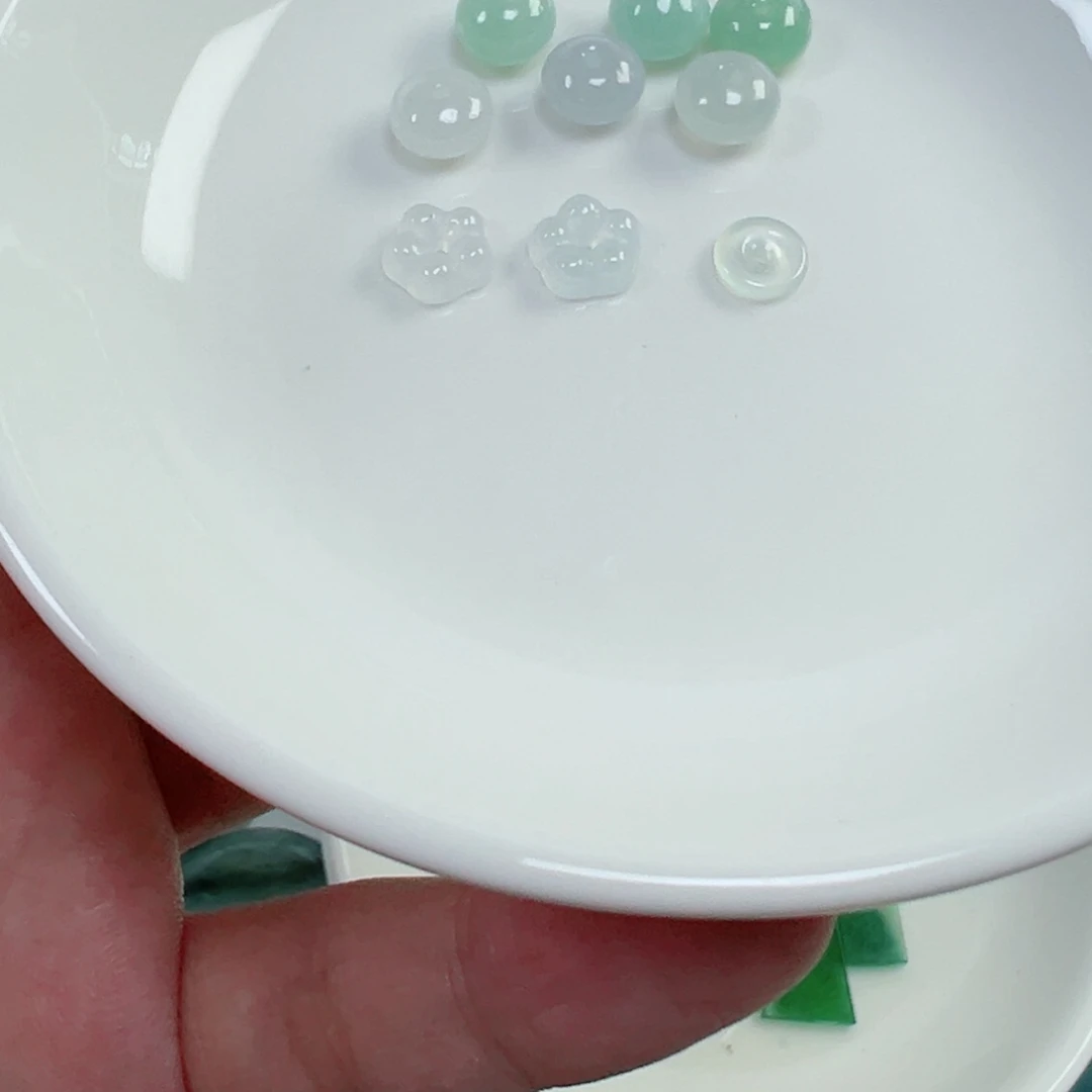 翡翠散珠ꪶ****翡翠a货9个