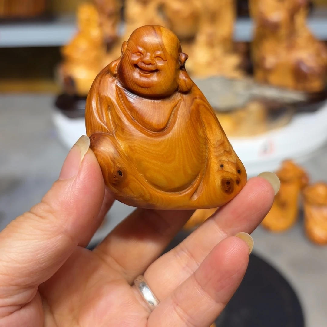 木太行崖柏弥勒佛留疤