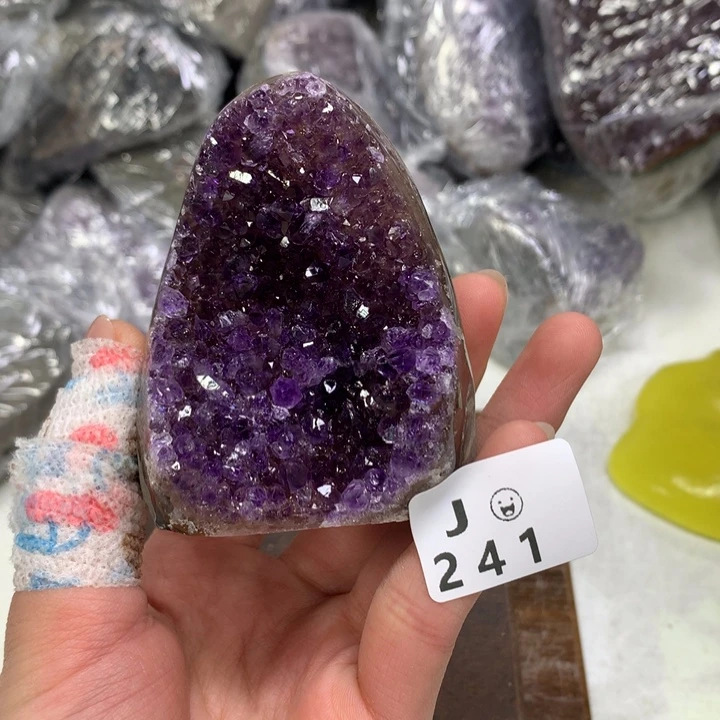 水晶大型摆件（非配饰）未镶嵌