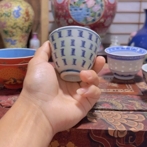 正*茶杯纯手工制作的