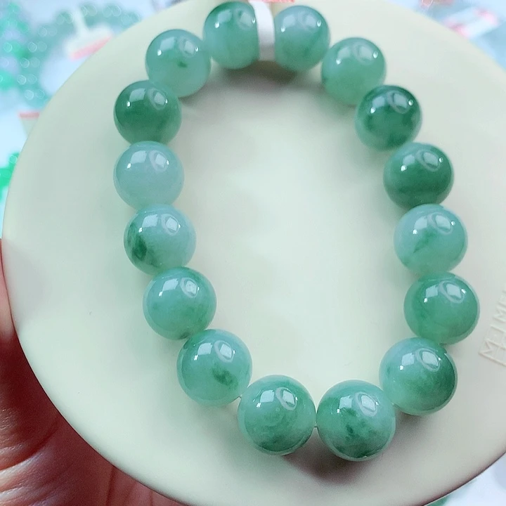 翡翠未镶嵌手链卡12.6