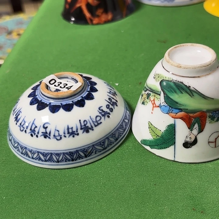 冷***娃陶瓷摆件不固定一件陶瓷摆件不固定2个