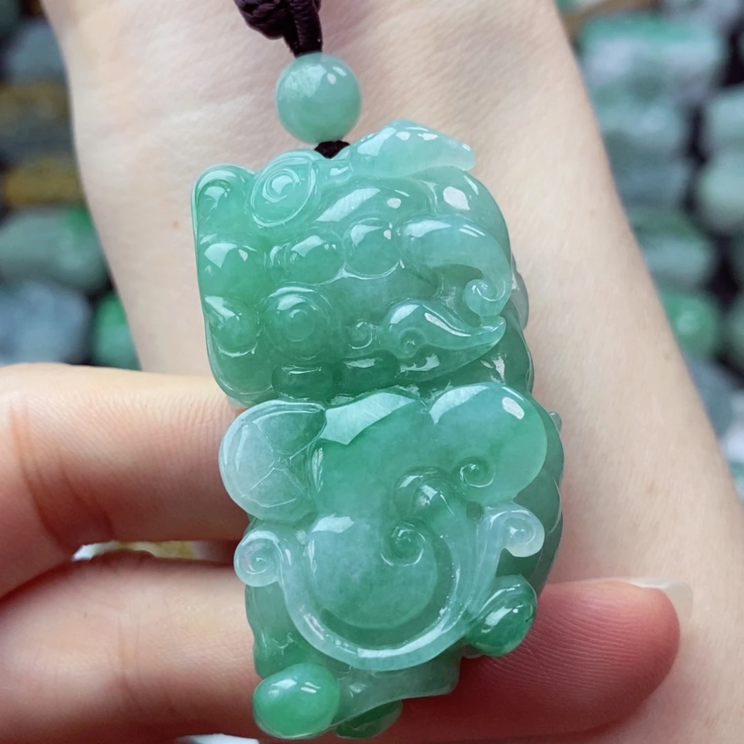 翡翠未镶嵌颈饰天然