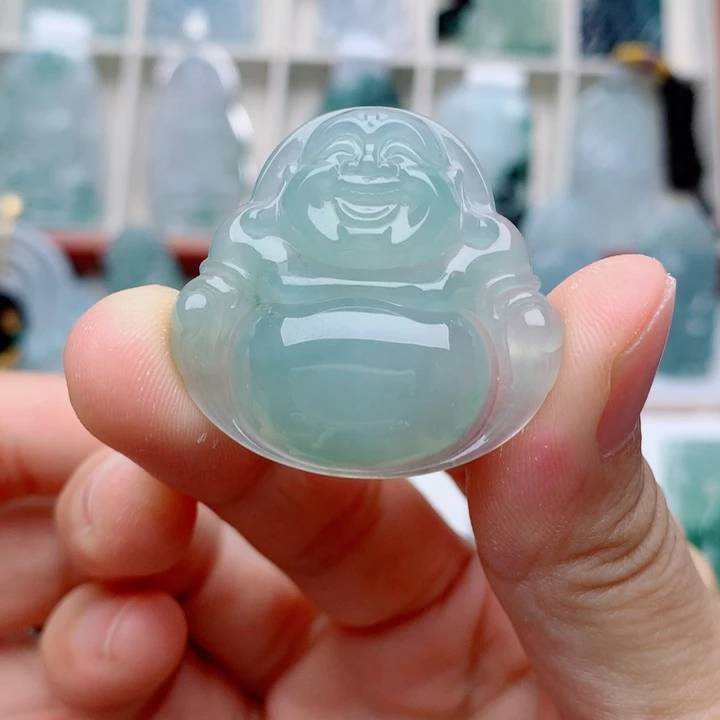 翡翠未镶嵌颈饰佛