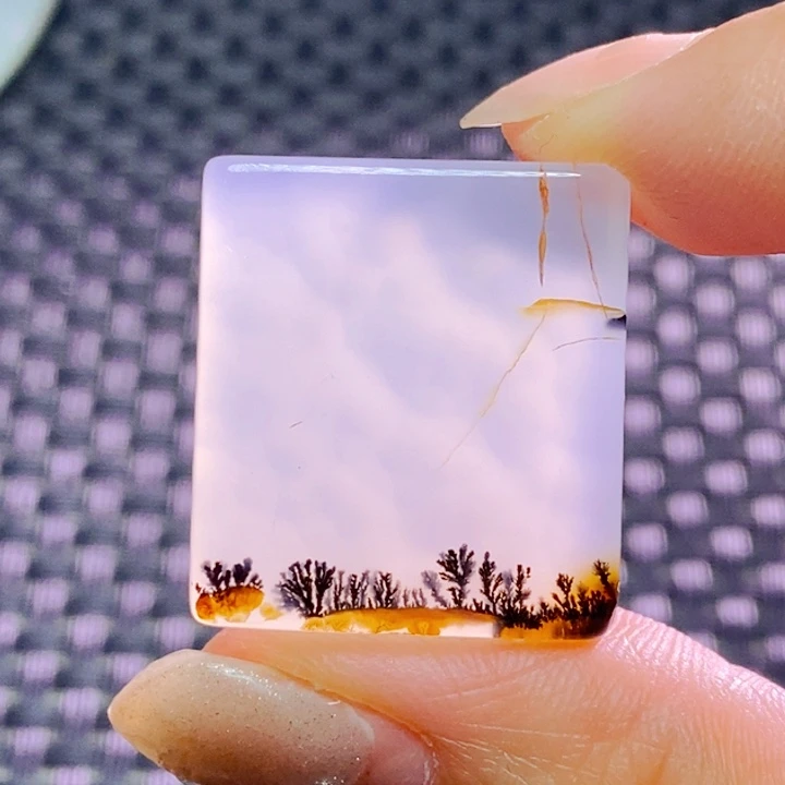 玛瑙/玉髓颈饰未镶嵌