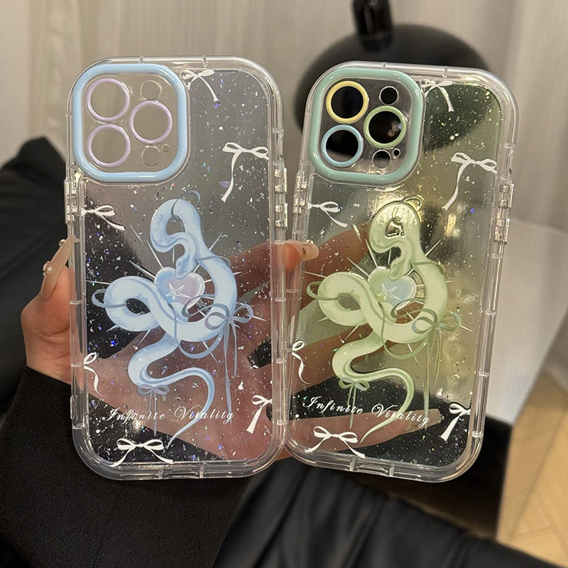 适用苹果16闪粉奶油壳华为mate70手机壳iPhone15黄绿色蝴蝶结小蛇