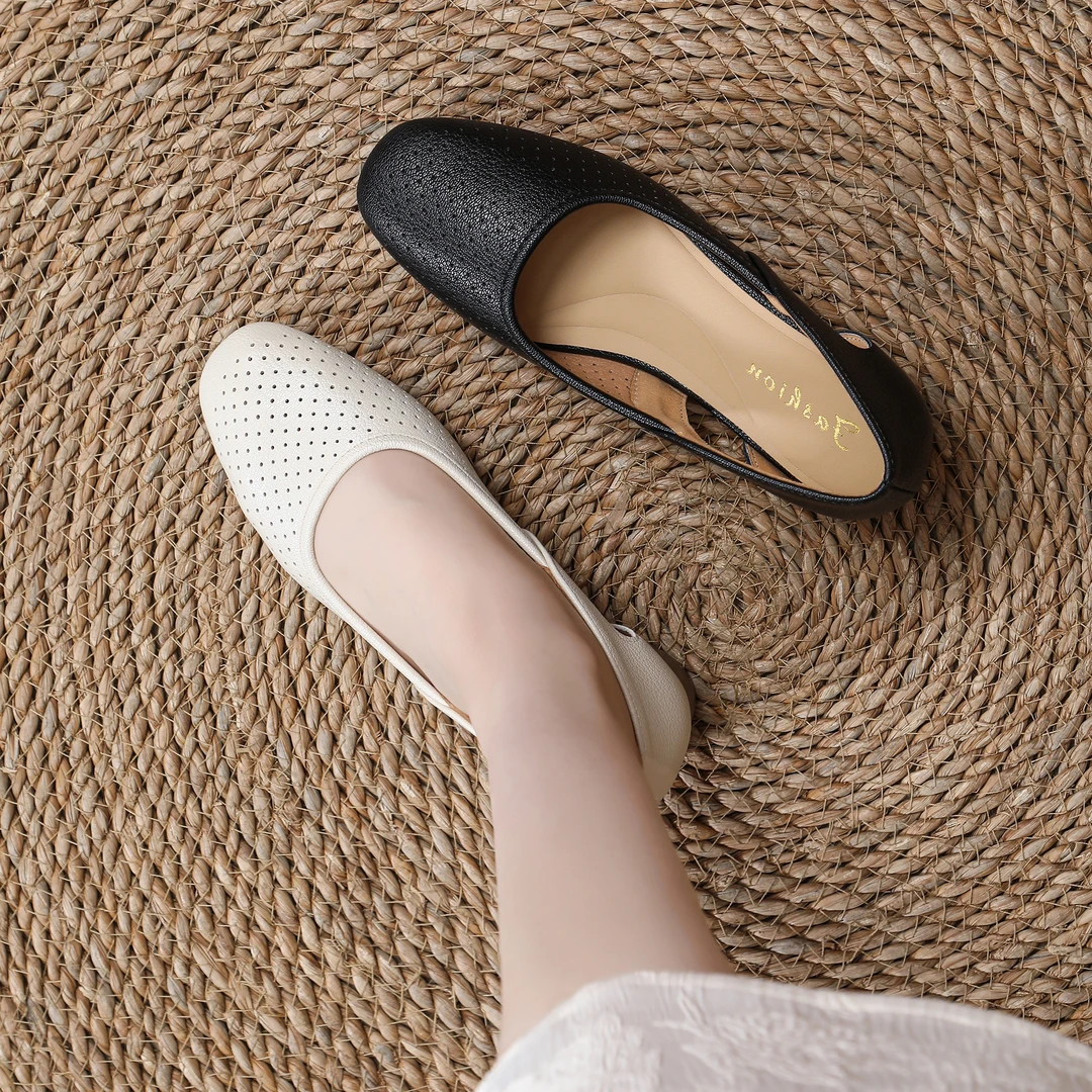 【品牌力荐】法式浅口镂空透气方头单鞋女2025新款夏季软底鞋2930