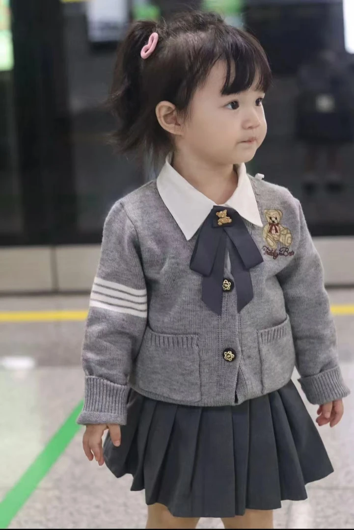 艾雯JK英伦学院风青春女童百褶裙子制服套装洋气2025新款春秋套装