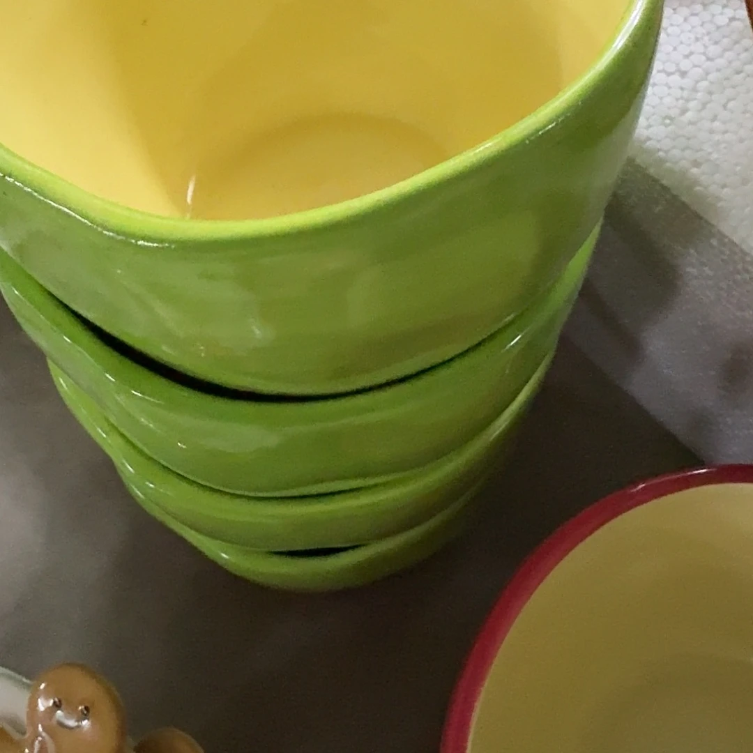 搪瓷微瑕绿苹果一个