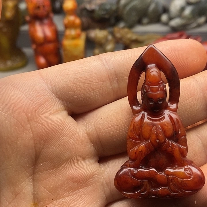 未镶嵌蛇纹石玉颈饰