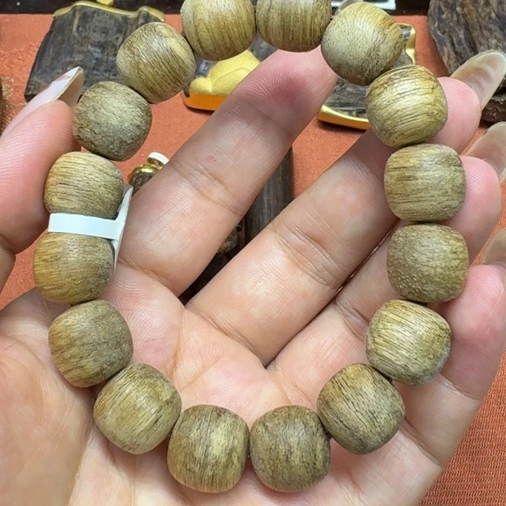 大叶紫檀（黑酸枝木类）