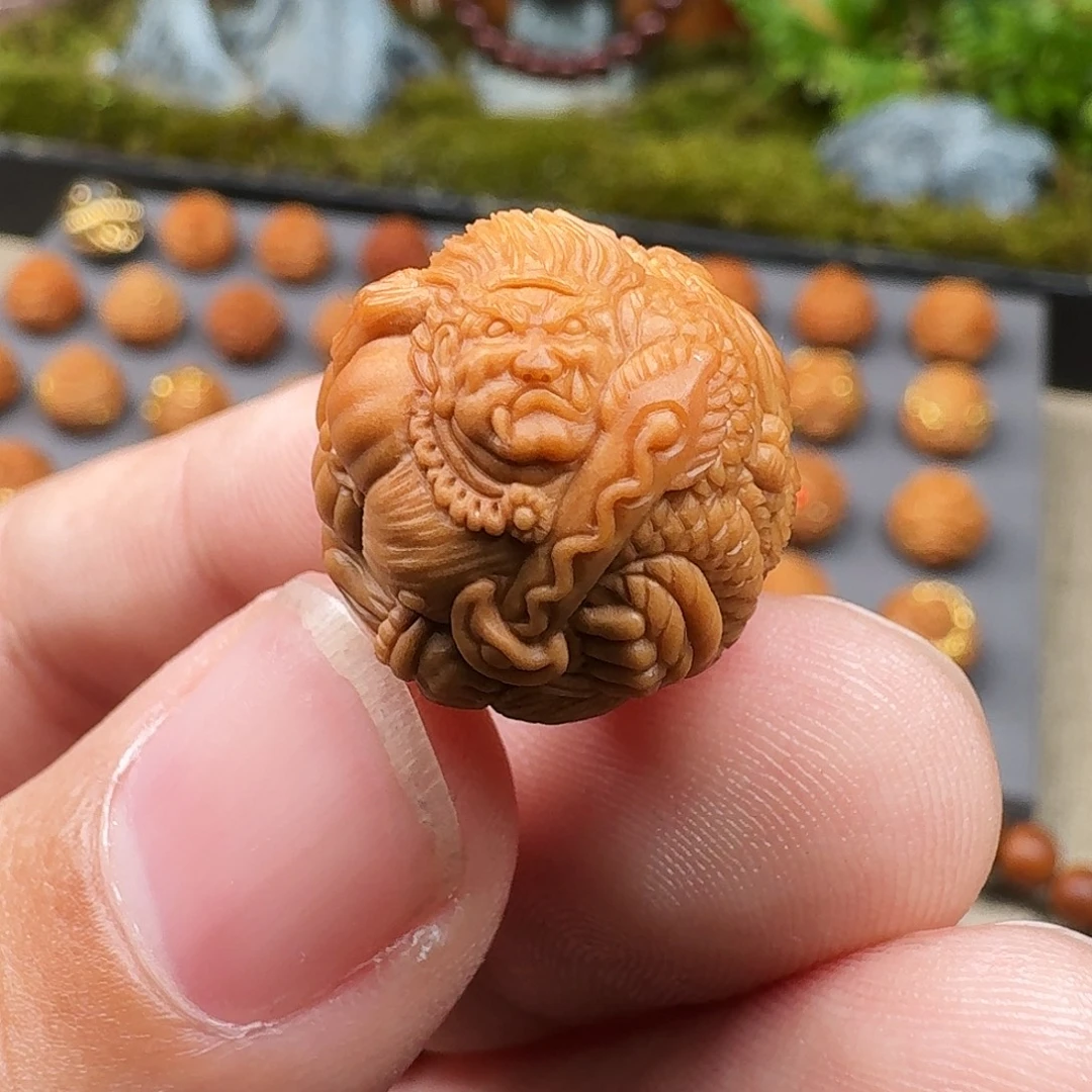 吊坠猴头核桃龙凤冥王