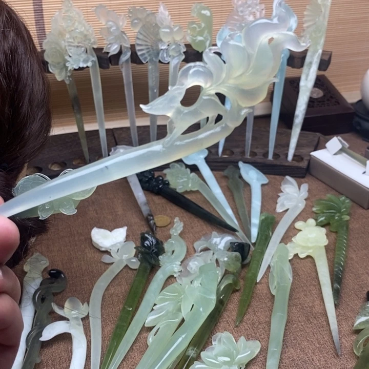 蛇纹石玉未镶嵌发簪