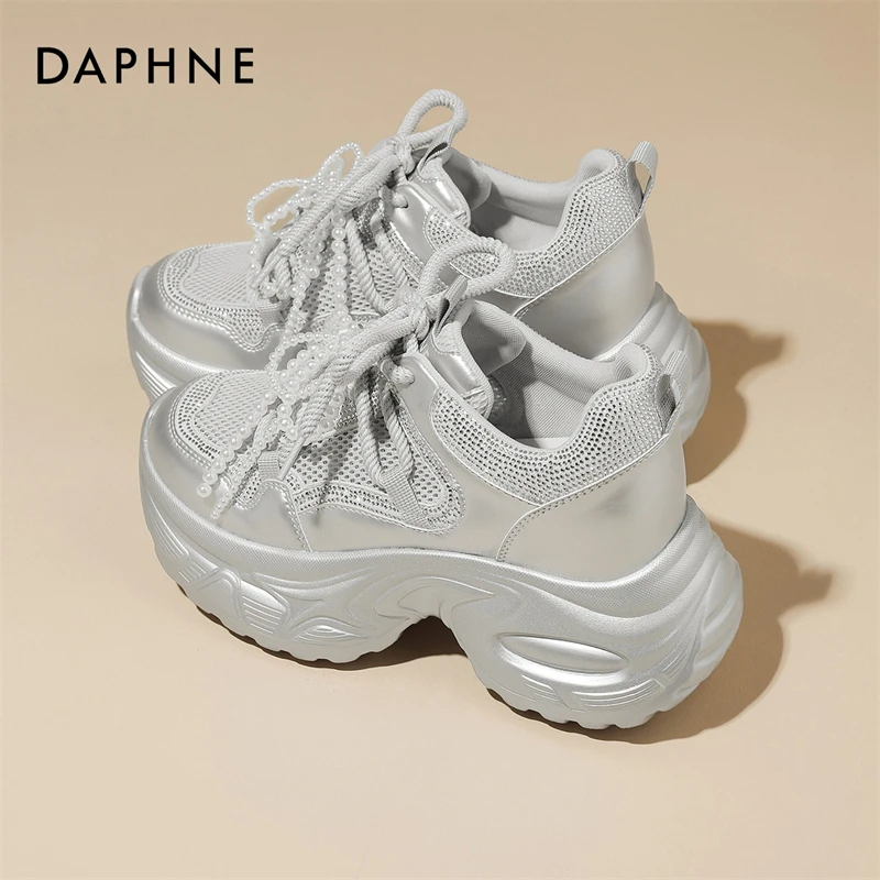 达芙妮新款小个子增高老爹鞋女鞋2025春夏季时尚珍珠带网面休闲鞋