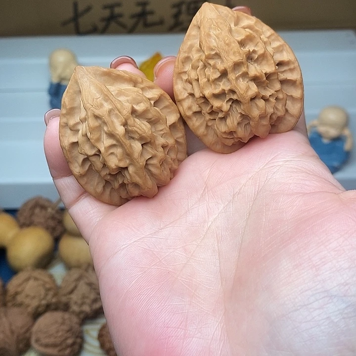 核桃老树鸡心核桃