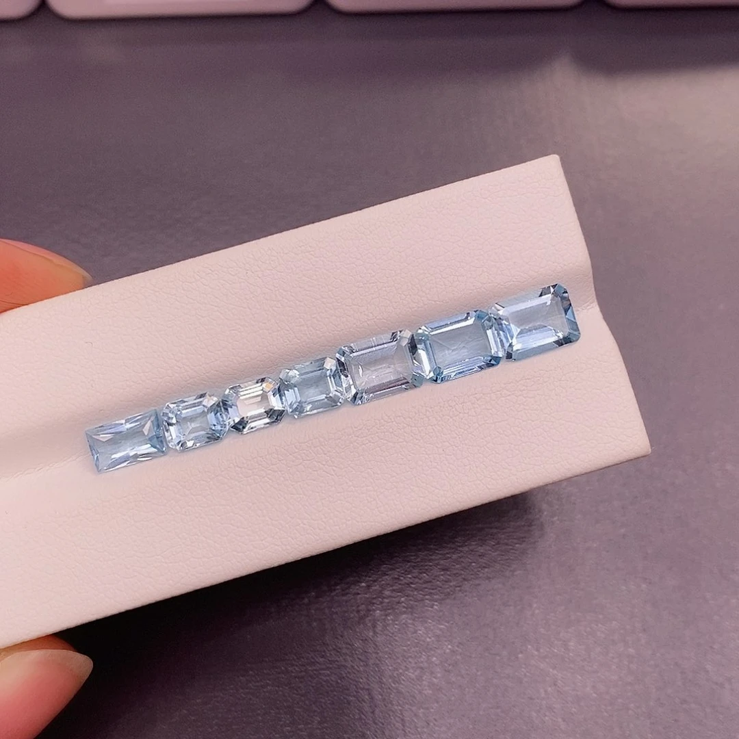 裸石海蓝宝石300一克拉，仅供展示，挑好上定向