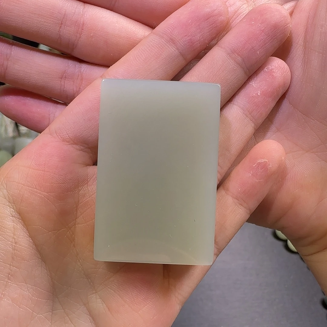 和田玉未镶嵌手链近矿无事牌