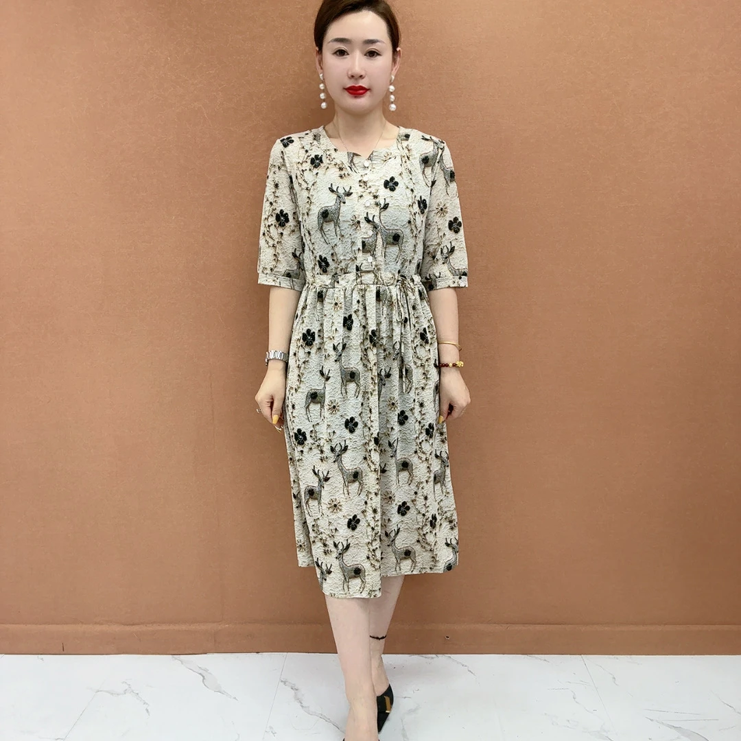 夏季新款妈妈装连衣裙气质减龄显瘦时尚漂亮连衣裙