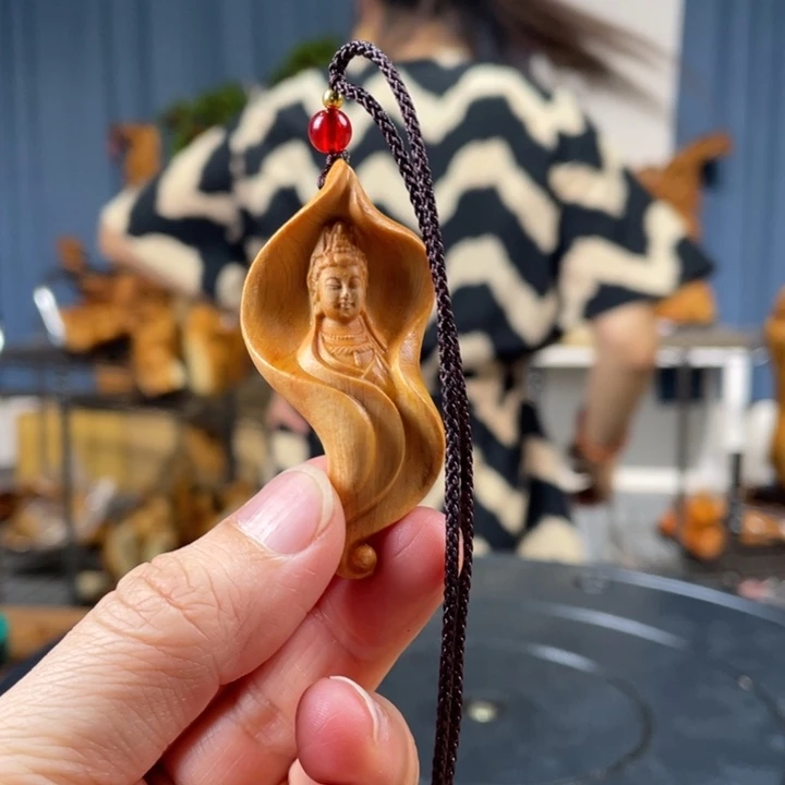 柏木（崖柏）手把件