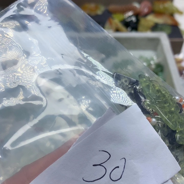 蛇纹石玉岫玉合金兰**蕤
