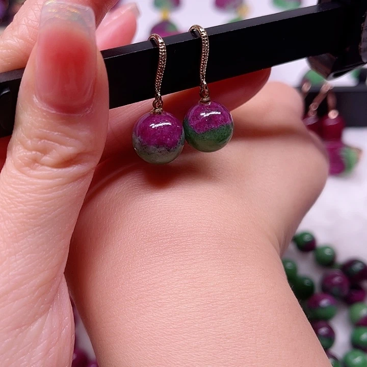 红宝石耳钩银S925镶嵌