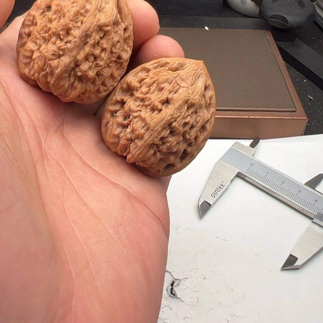 文玩核桃把件虎头王39