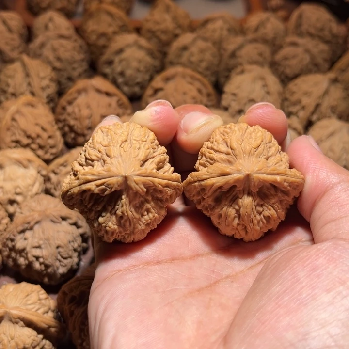 核桃手串/手链全品高炮三角疆39尺寸单只克重不差