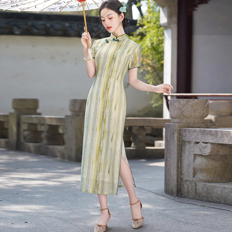 新中式旗袍高端2025夏季老上海日常可穿条纹裙子复古素雅国风礼服