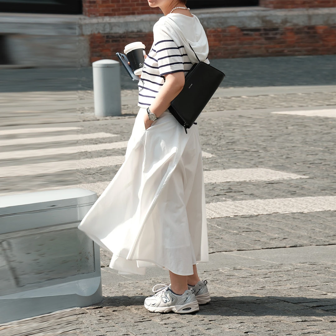 一支探戈丨小个子极简 时尚摩登纯棉塑腰空气A字半身裙2520304