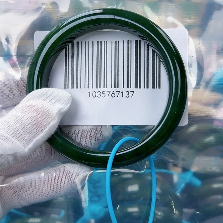 和田玉手镯未镶嵌包容62